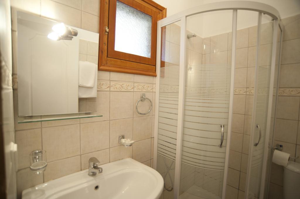 Hotel T'Aloni Chortáta Esterno foto